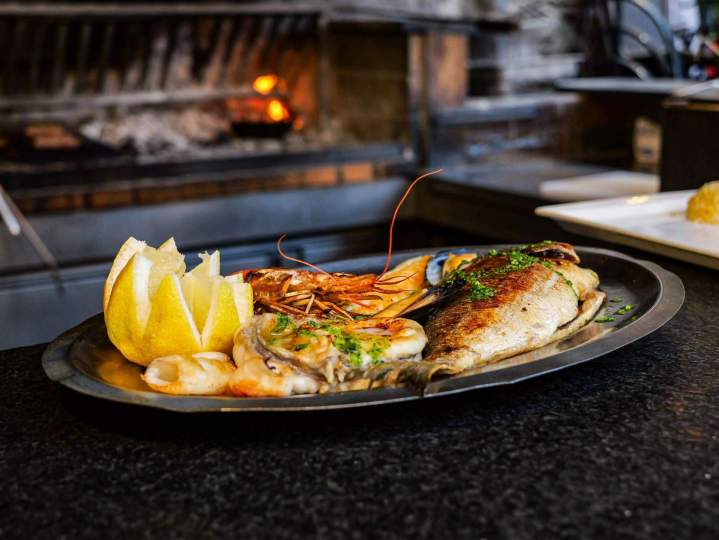 Enjoy our fresh and tasty seafood.
