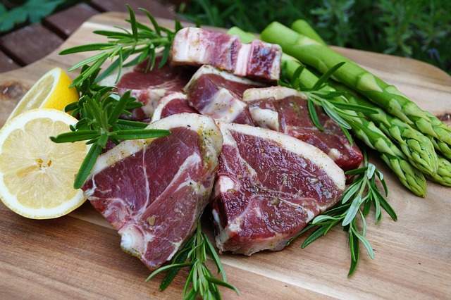 lamb steak 3406866 640
